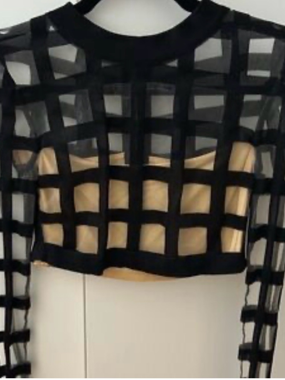 ❤️ NEW Milly Sheer crop top black / short sleeves - Picture 2 of 7